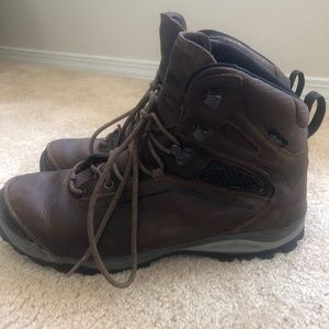 Vasque Hiking Boots Men’s 11 wide